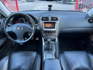 Lexus IS Series foto 8