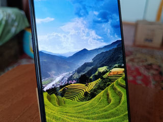 Смартфон Vivo V1907 foto 7