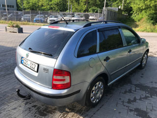 Skoda Fabia foto 4