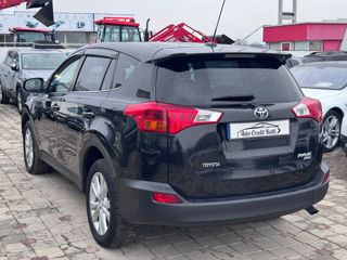 Toyota Rav 4 foto 4