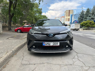 Toyota C-HR foto 6