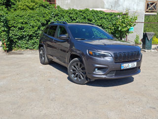 Jeep Cherokee foto 2