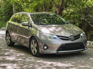 Toyota Auris foto 2