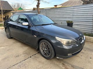 BMW 5 Series foto 4