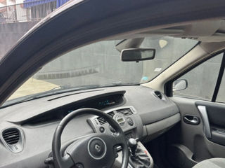 Dezmembrare Renault scenic 2 foto 2