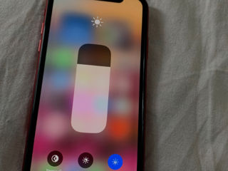 Продам IPhone Xr 128gb foto 3