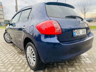 Toyota Auris foto 5