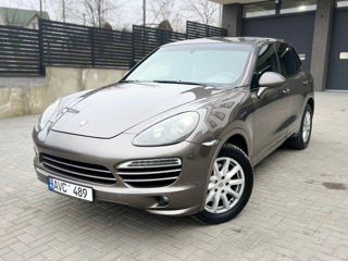 Porsche Cayenne foto 2