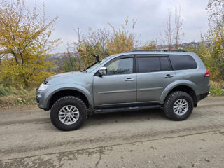 Mitsubishi Pajero Sport foto 6