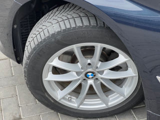 BMW 5 Series foto 18