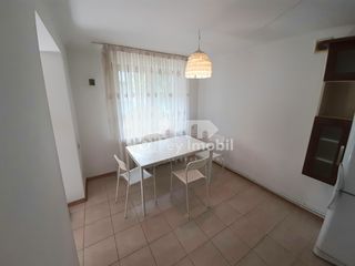 Casă lîngă C.C.Malldova, 3 dormitoare+living, 600 euro ! foto 8