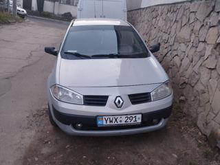 Renault Megane foto 2