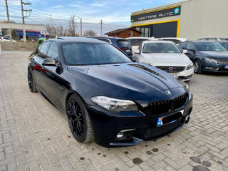 BMW 5 Series foto 1