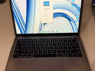 MacBook Air 2019, i5, 256 GB, 8 RAM