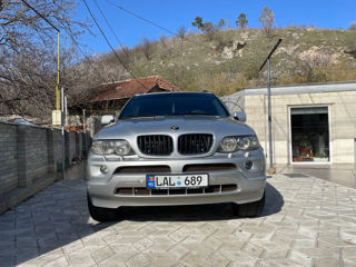 BMW X5 foto 2