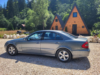 Mercedes E-Class foto 3