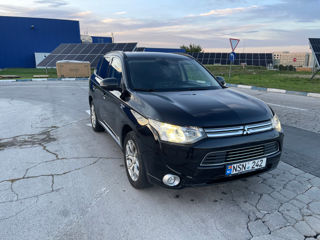 Mitsubishi Outlander foto 7