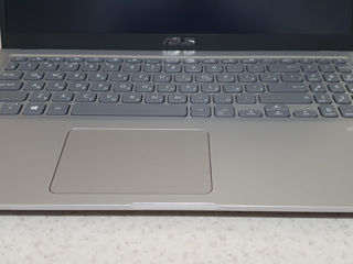 Новый Мощный Asus VivoBook X515J. icore i7-1065G7 3,9GHz. 8ядер. 16gb. SSD 512gb. Full HD iPS 15,6d foto 6