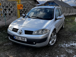 Renault Megane foto 8