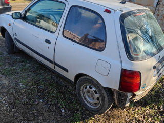 Nissan Micra foto 5