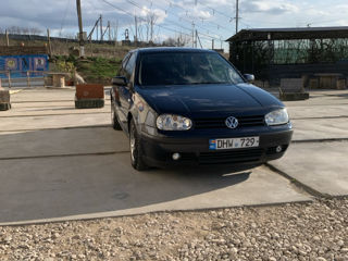 Volkswagen Golf фото 4