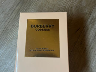 Burberry  Goddess Eau de Parfum