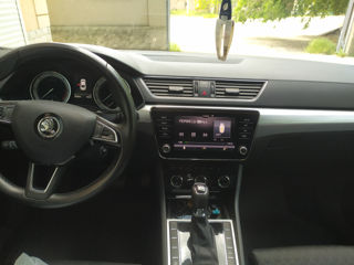 Skoda Superb foto 5