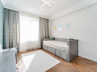 Apartament cu 3 camere, 88 m², Buiucani, Chișinău foto 7