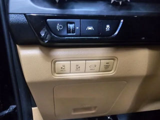 KIA Carnival foto 8