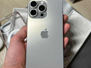 iPhone 15 Pro Max Natural Titanium