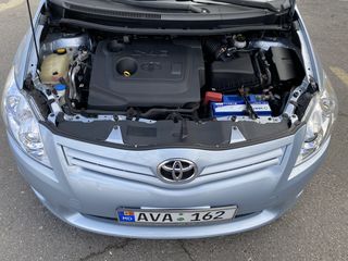 Toyota Auris foto 6