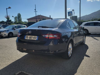 Skoda Superb foto 2