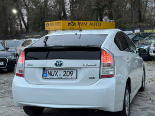 Toyota Prius foto 4