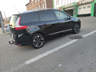 Renault Grand Scenic foto 3