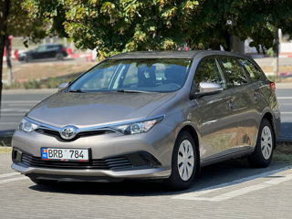 Toyota Auris foto 4