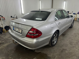 Mercedes E-Class foto 5