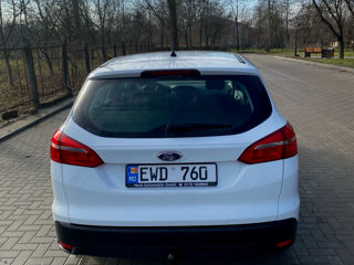 Ford Focus foto 4