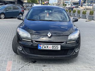 Renault Megane foto 2