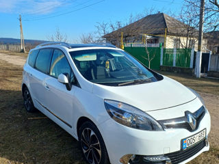 Renault Grand Scenic foto 2