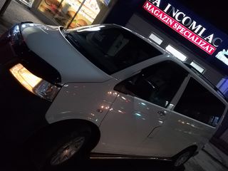 Volkswagen T5 foto 9