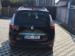 Renault Grand Scenic foto 6