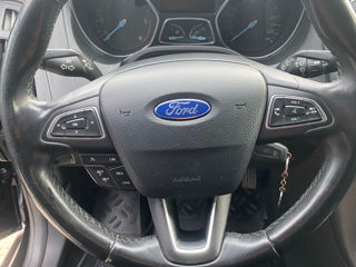 Ford Focus foto 7