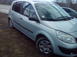 Renault Scenic foto 2