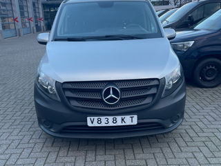 Mercedes Vito foto 2