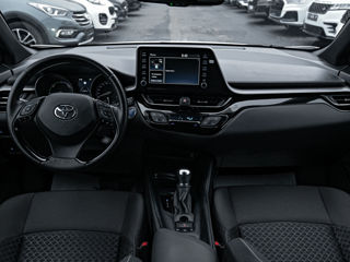 Toyota C-HR foto 7