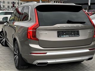 Volvo XC90 foto 4