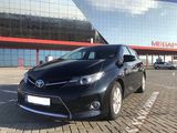 Toyota Auris foto 1