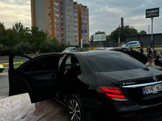 Mercedes E-Class foto 5