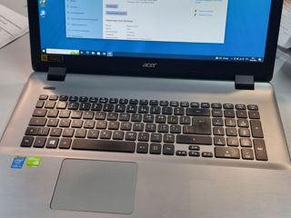 Ноутбук Acer E5