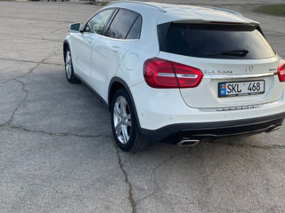 Mercedes GLA foto 7